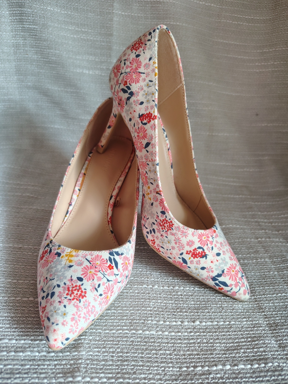 Old Navy Pink Floral Pointed-Toe Stiletto Heels